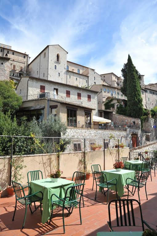 Albergo Ancajani Assisi Luaran gambar